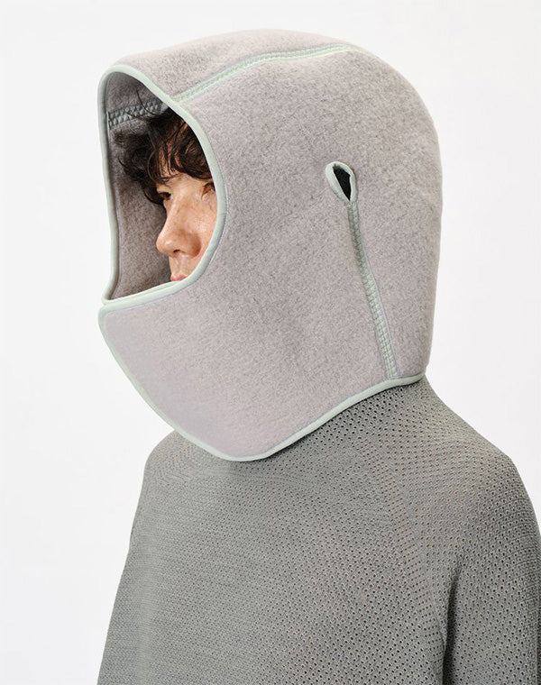 
                  
                    Load image into Gallery viewer, Wool Fleece Hood / 330409252001
                  
                