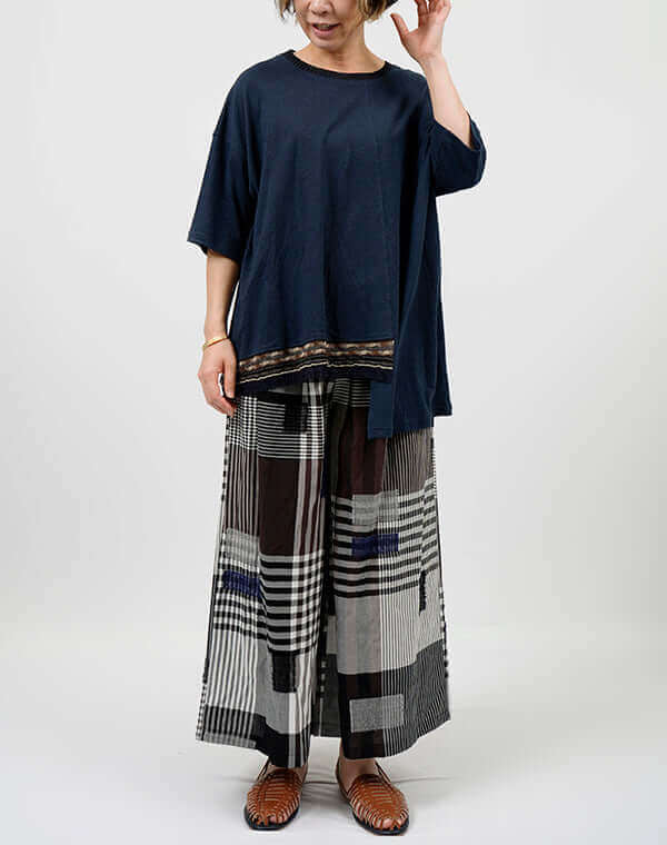 
                  
                    Load image into Gallery viewer, 綿麻ジャージーアシンメトリーチュニック / BEH07071WA
                  
                