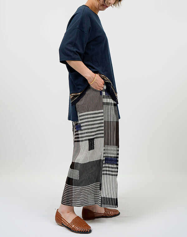 
                  
                    Load image into Gallery viewer, 綿麻ジャージーアシンメトリーチュニック / BEH07071WA
                  
                