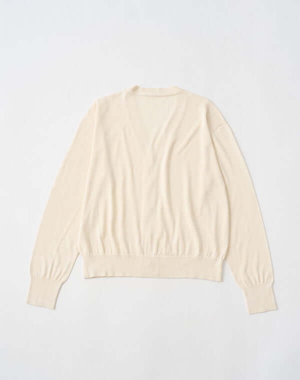 
                  
                    Load image into Gallery viewer, シルクVカーディガン / BEH13005WA
                  
                