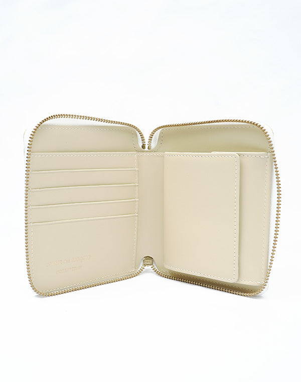 
                  
                    Load image into Gallery viewer, CLASSIC LEATHER 二つ折りZIP財布 / 360135232007
                  
                