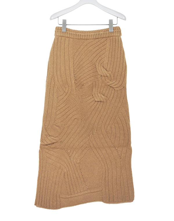 
                  
                    Load image into Gallery viewer, Mame Kurogouchi - Basket Motif Cable Stitch Knitted Skirt / 320165232001
                  
                