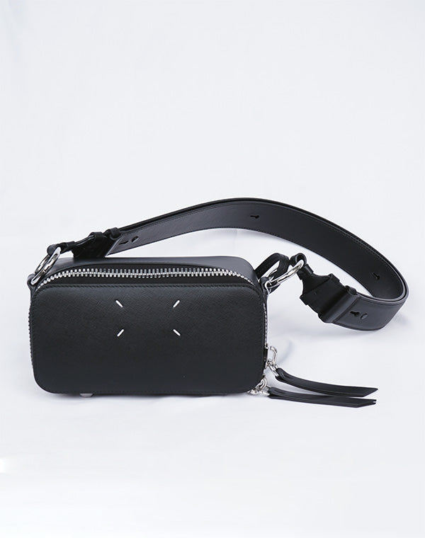 
                  
                    Load image into Gallery viewer, CAMERA BAG / 360239252006
                  
                