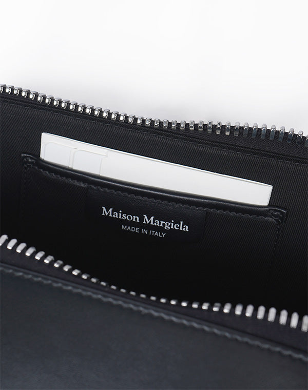 
                  
                    Load image into Gallery viewer, CAMERA BAG / 360239252006
                  
                