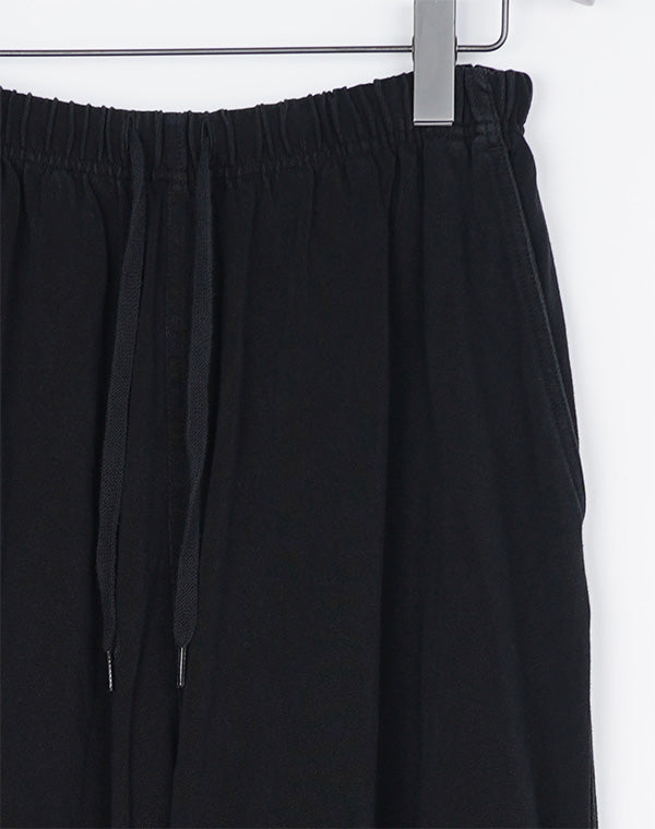 
                  
                    Load image into Gallery viewer, コットンジャージ ニータックパンツ / 315166252002
                  
                