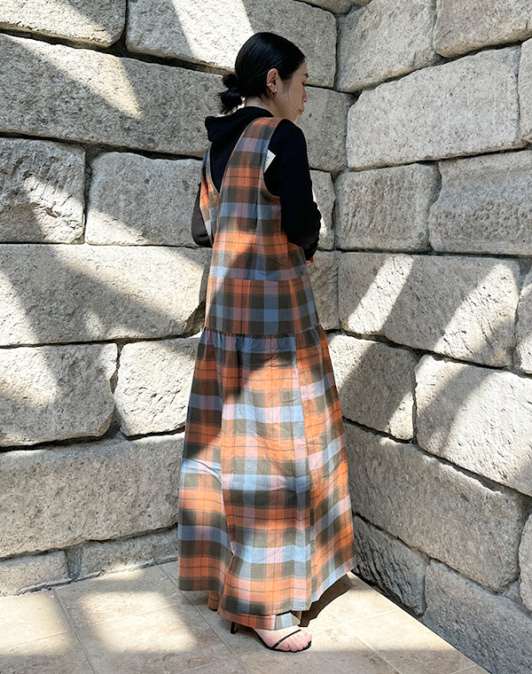 
                  
                    Load image into Gallery viewer, GARLIN DRESS / 303289252002
                  
                