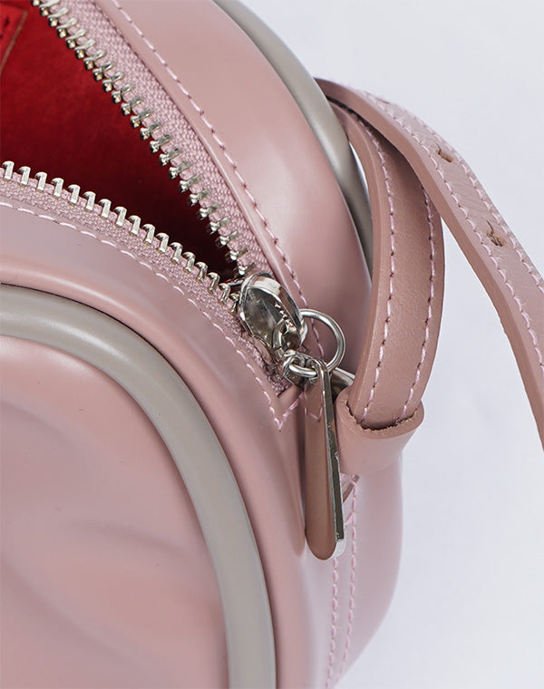 
                  
                    Load image into Gallery viewer, CUBE / 335198231006
                  
                