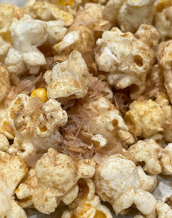 
                  
                    Load image into Gallery viewer, かつおコーン / 912719253001
                  
                