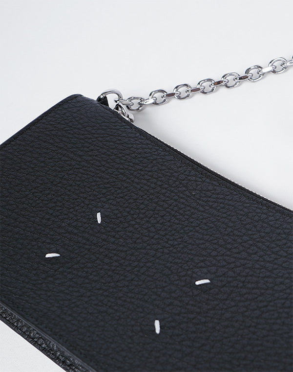 
                  
                    Load image into Gallery viewer, ZIPPED WALLET ON CHAIN / 335239252001
                  
                