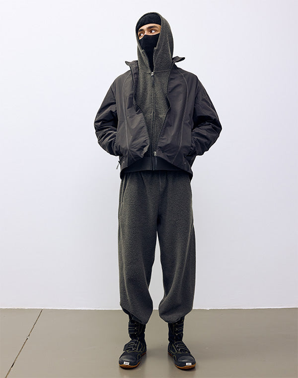 
                  
                    Load image into Gallery viewer, Three-Dimensional Down Light Vest / 311409252001
                  
                