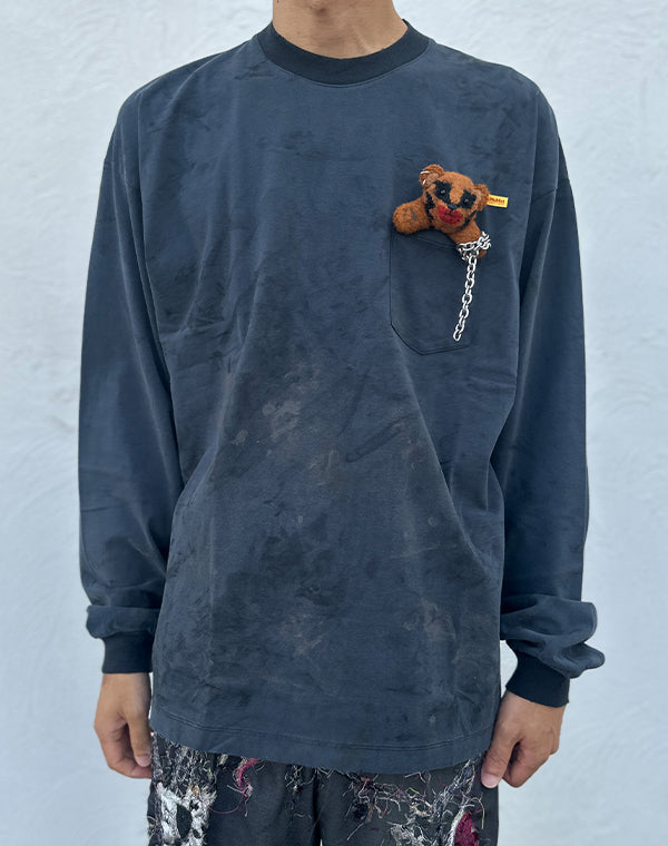 
                  
                    Load image into Gallery viewer, LONG SLEEVE T-SHIRT WITH VILLAIN BEAR / 304175252002
                  
                
