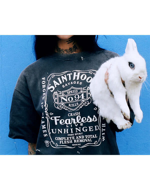 
                  
                    Load image into Gallery viewer, STHD . SS TEE SAINT NBHD / 304231251011
                  
                