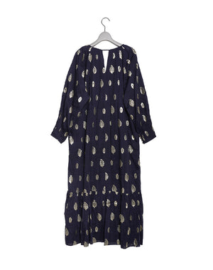 
                  
                    Load image into Gallery viewer, COTTON DOBBY ST. FOILE PRINT NECK GATHER DRESS / 303237242003
                  
                