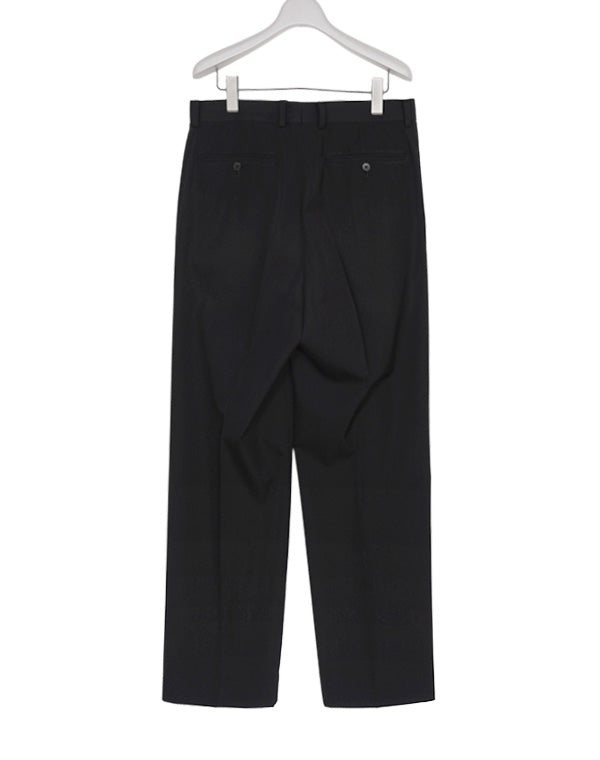 
                  
                    Load image into Gallery viewer, LIGHT WOOL MAX GABARDINE TWO-TUCK SLACKS / 315192252002
                  
                