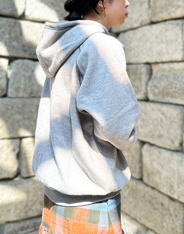 
                  
                    Load image into Gallery viewer, FOLD HOODIE / 306289252001
                  
                