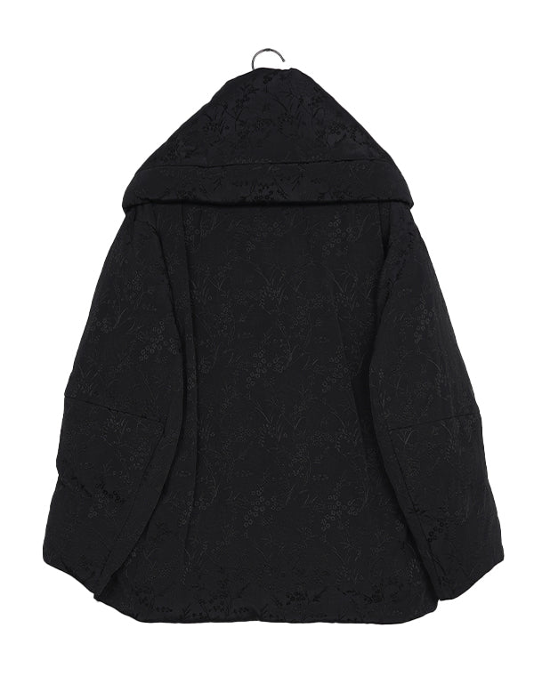 
                  
                    Load image into Gallery viewer, Floral Jacquard Rounded Down Jacket / 314165252001
                  
                