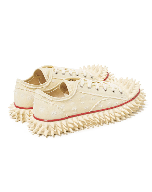 
                  
                    Load image into Gallery viewer, SPIKY CANVAS SNEAKER / 361175252001
                  
                