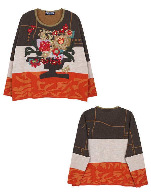 
                  
                    Load image into Gallery viewer, フラワーベース刺繍プルオーバー / BEA01414WA
                  
                