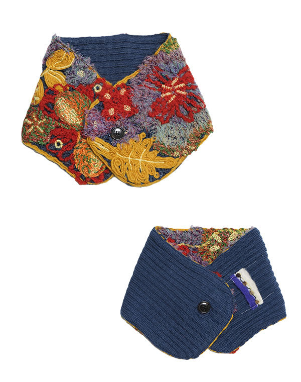 
                  
                    Load image into Gallery viewer, 花々刺繍リバーシブルマフラー / BEA01457WA
                  
                