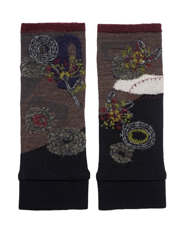 
                  
                    Load image into Gallery viewer, 野花柄刺繍入りアームウォーマー / BEA07411WA
                  
                