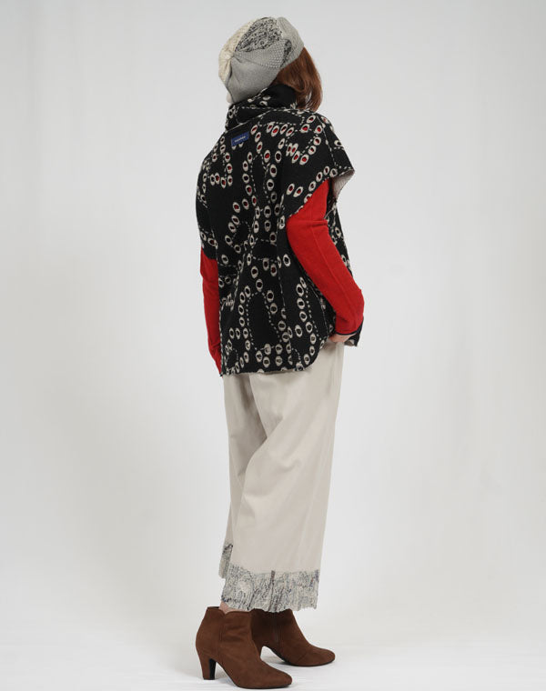 
                  
                    Load image into Gallery viewer, 穴あきジャージーリバーシブルベスト / BEA07478WA
                  
                