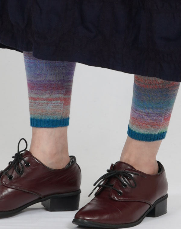 
                  
                    Load image into Gallery viewer, シームレスグラデーションレギンス / BEA07443WA
                  
                