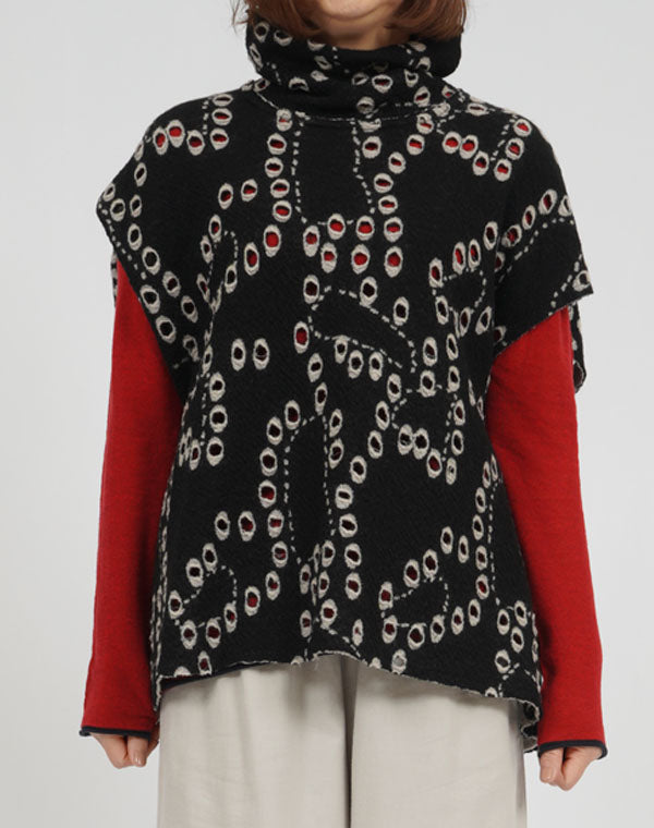 
                  
                    Load image into Gallery viewer, シームレスコットンインナープルオーバー / BEA07446WA
                  
                