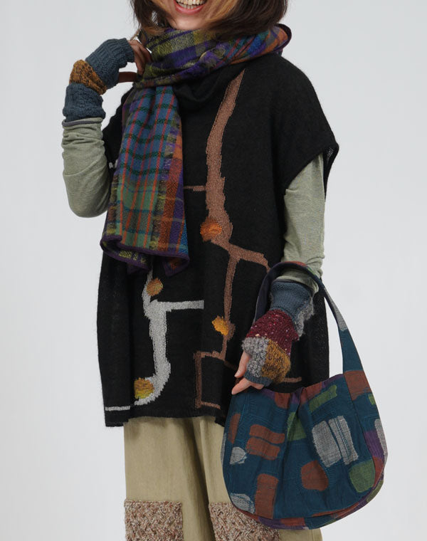 
                  
                    Load image into Gallery viewer, パッチワークチェック柄ショール / BEA07463WA
                  
                