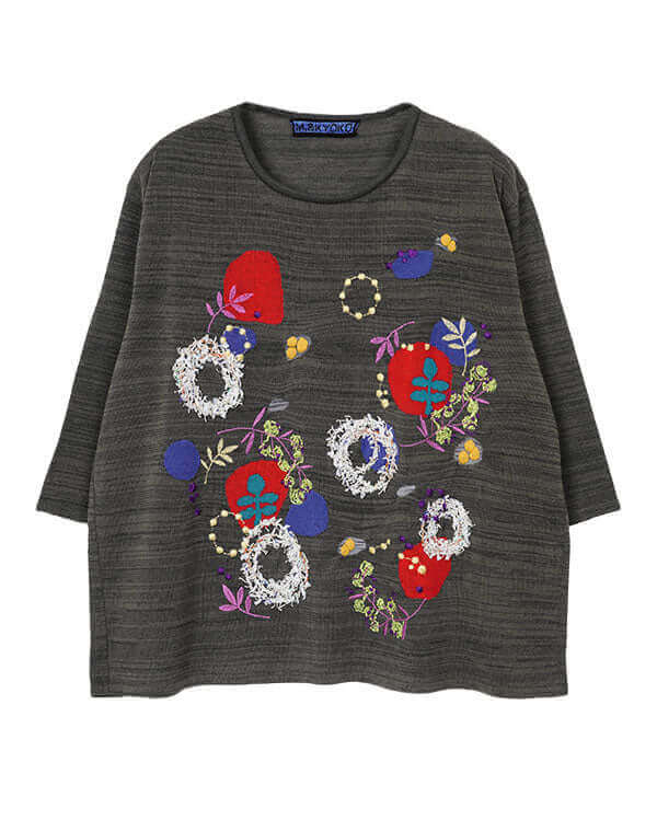 
                  
                    Load image into Gallery viewer, あわ刺繍プルオーバー / BEH01011WA
                  
                