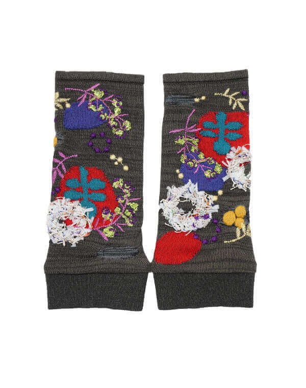 
                  
                    Load image into Gallery viewer, あわ刺繍アームカバー / BEH01017WA
                  
                