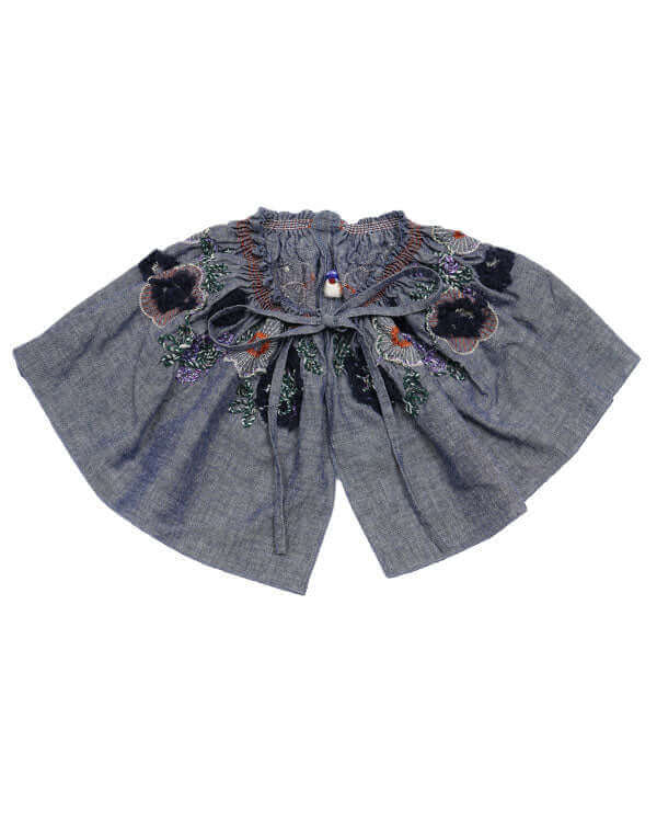 
                  
                    Load image into Gallery viewer, フラワー刺繍ギャザー付け衿 / BEH01048WA
                  
                