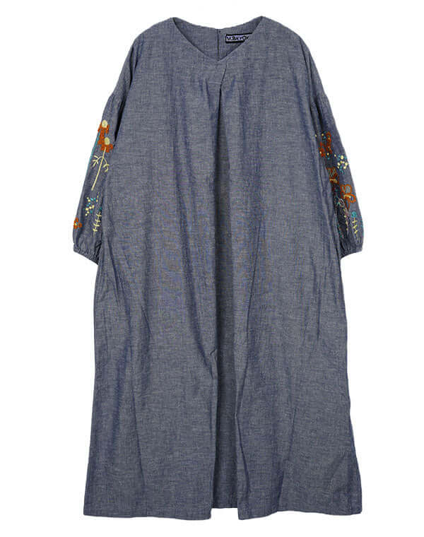 
                  
                    Load image into Gallery viewer, 綿麻シャンブレー袖刺繍ワンピース / BEH01093WA
                  
                