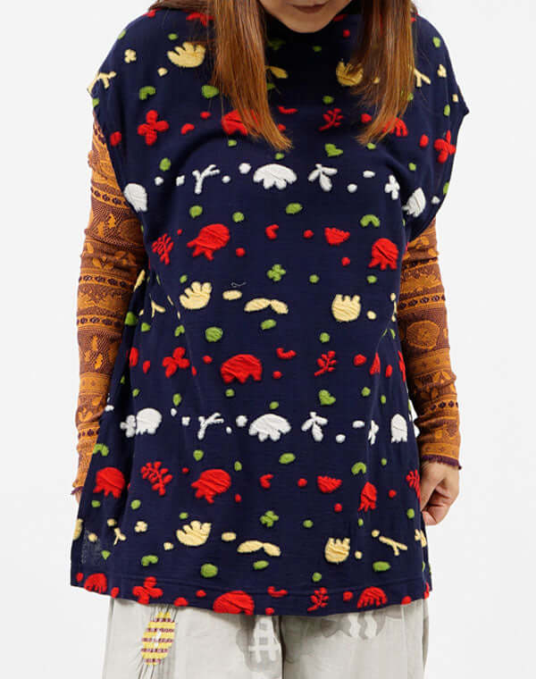 
                  
                    Load image into Gallery viewer, リバーシブルニットレースプルオーバー / BEH01116WA
                  
                