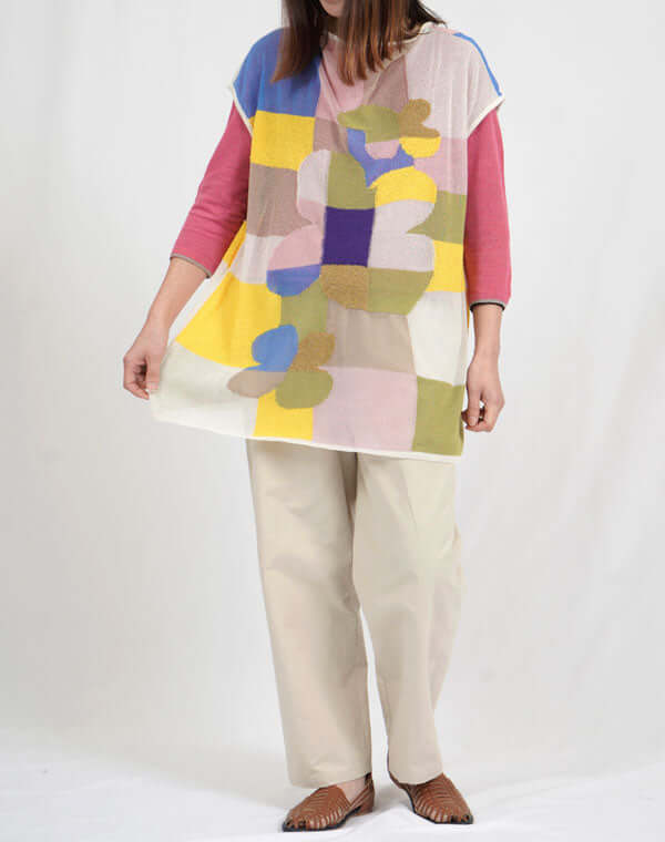 
                  
                    Load image into Gallery viewer, モザイク花柄ロングベスト / BEH01127WA
                  
                