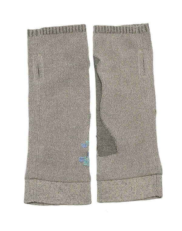 
                  
                    Load image into Gallery viewer, メシィカフェ柄刺繍入りアームカバー / BEH07012WA
                  
                