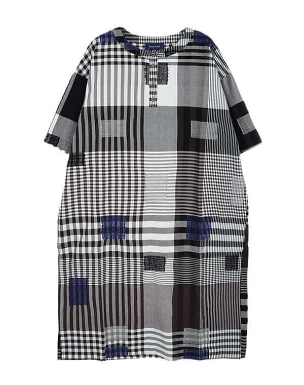 
                  
                    Load image into Gallery viewer, チェックウールドビーワンピース / BEH07038WA
                  
                