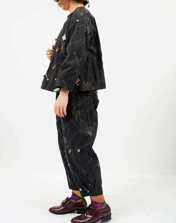 
                  
                    Load image into Gallery viewer, ガーデニング柄ニット使いジャケット / BEH07047WA
                  
                