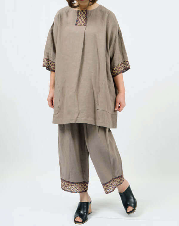 レース付きリネンチュニック / BEH07056WA