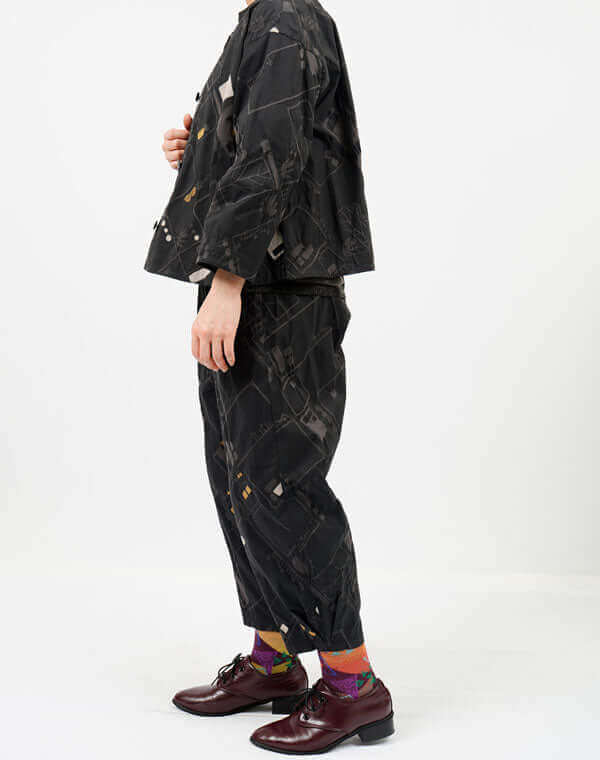 
                  
                    Load image into Gallery viewer, 三角柄ソックス / BEH07075WA
                  
                