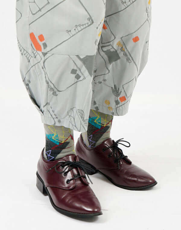 
                  
                    Load image into Gallery viewer, 三角柄ソックス / BEH07075WA
                  
                