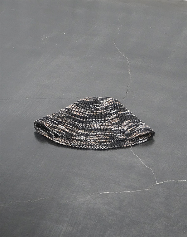 
                  
                    Load image into Gallery viewer, Knit Bucket Hat / BEA25405UA
                  
                
