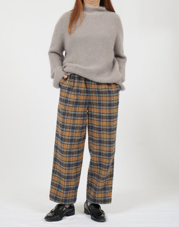 
                  
                    Load image into Gallery viewer, シルクモヘア畦プルオーバー / BEF01656WA
                  
                