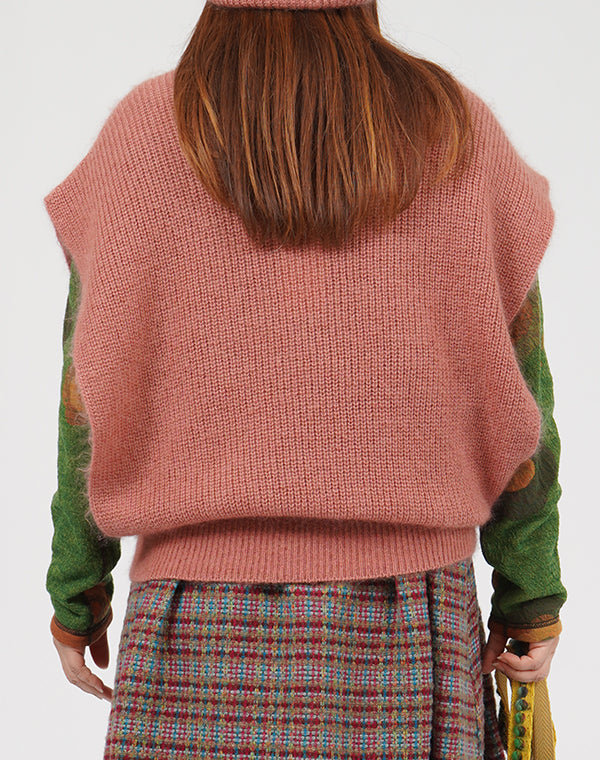 
                  
                    Load image into Gallery viewer, シルクモヘア畦ベスト / BEF01657WA
                  
                