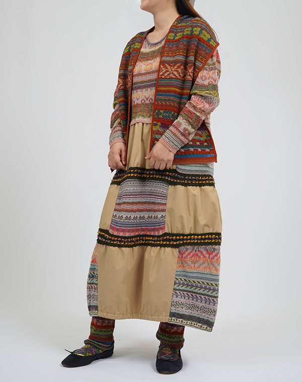 
                  
                    Load image into Gallery viewer, 実りの森パッチワークワンピース / BEA01404WA
                  
                