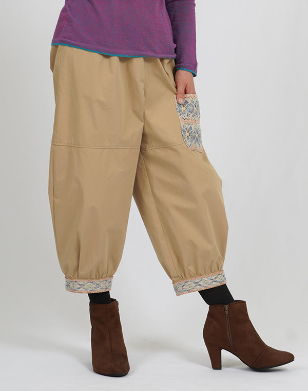 
                  
                    Load image into Gallery viewer, ハイカウントレース切替パンツ / BEA01503WA
                  
                