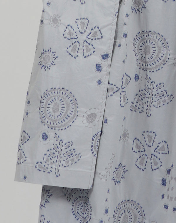 
                  
                    Load image into Gallery viewer, 刺し子柄ストレッチギャザー衿コート / BEA01482WA
                  
                