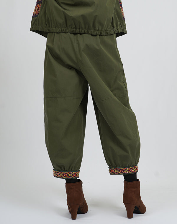 
                  
                    Load image into Gallery viewer, ハイカウントレース切替パンツ / BEA01503WA
                  
                