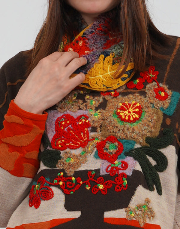 
                  
                    Load image into Gallery viewer, 花々刺繍リバーシブルマフラー / BEA01457WA
                  
                