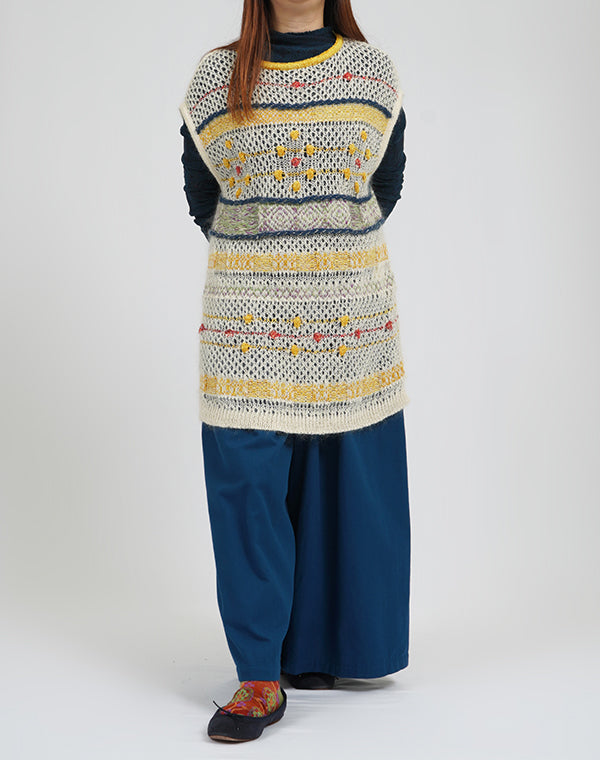 
                  
                    Load image into Gallery viewer, モヘアメッシュジャカードベスト / BEA01445WA
                  
                