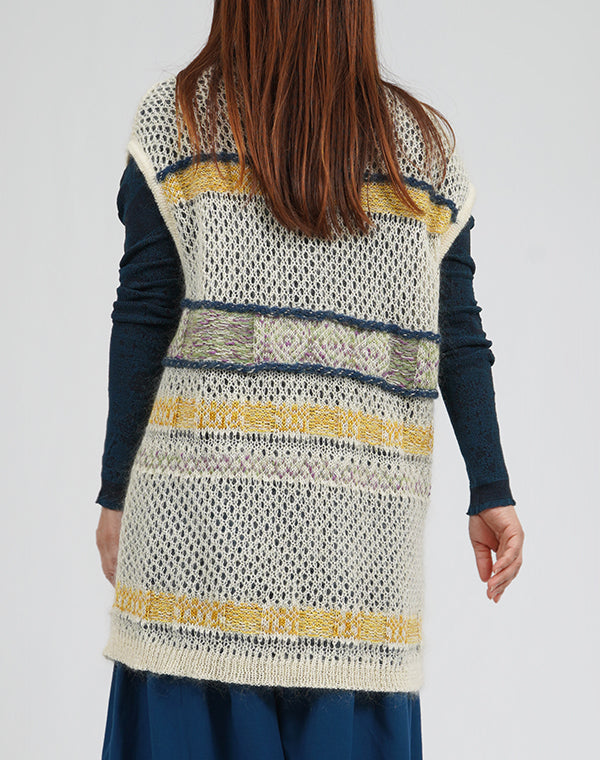 
                  
                    Load image into Gallery viewer, モヘアメッシュジャカードベスト / BEA01445WA
                  
                